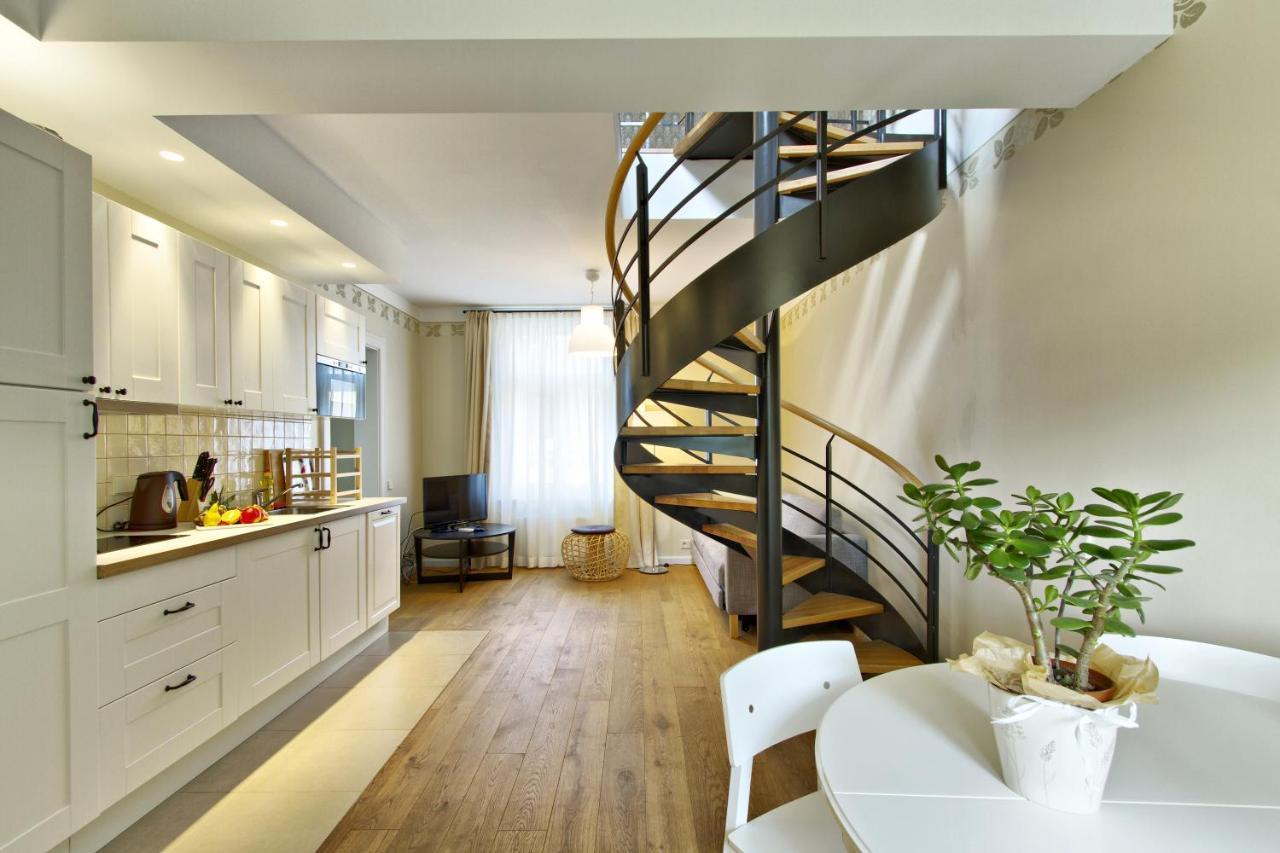 Melody Apartments Jūrkalne Exteriör bild